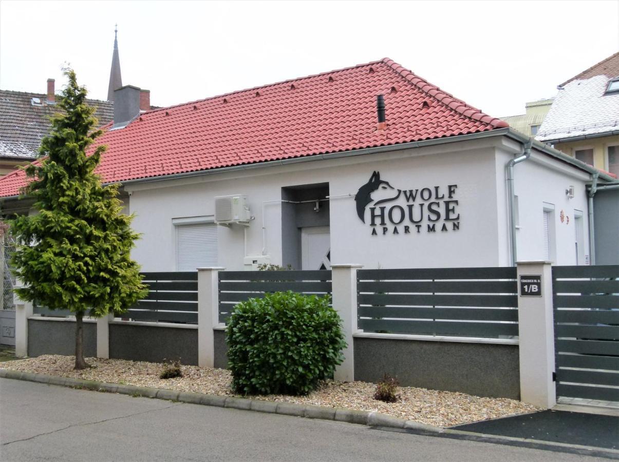 Wolf House Apartman Zalaegerszeg Luaran gambar